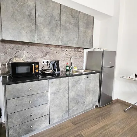 Unique Cozy Studio, 150m From Chabad Lubavitch Apartman Lárnaka